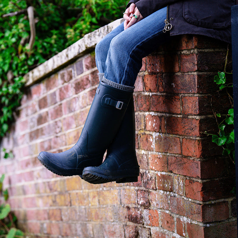 Navy hot sale wellington boots